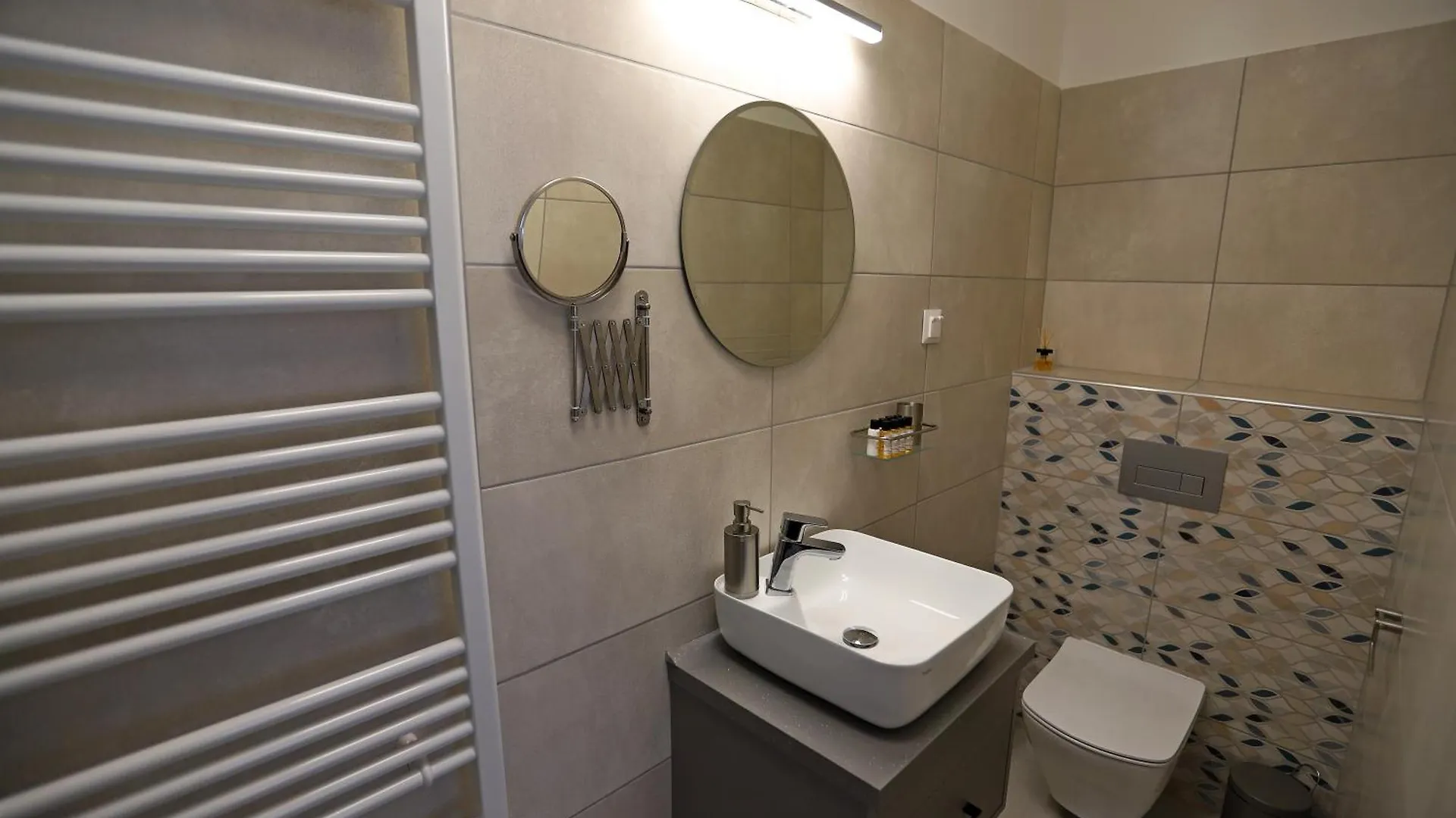 Natali Apartmanhaz Eger Apartment